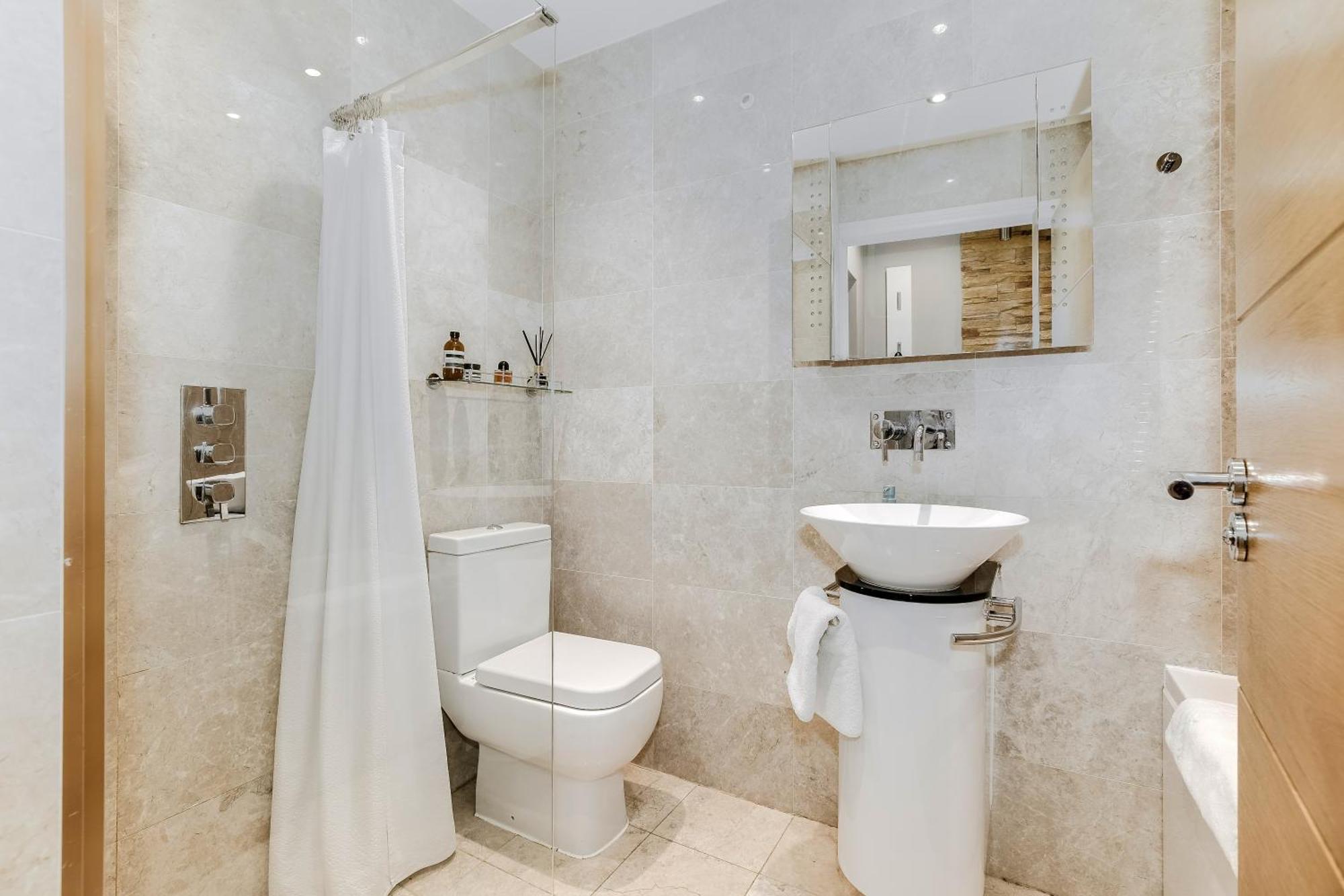 伦敦Cool Covent Garden Theatre Design Hub For Families Friends Couples公寓 外观 照片